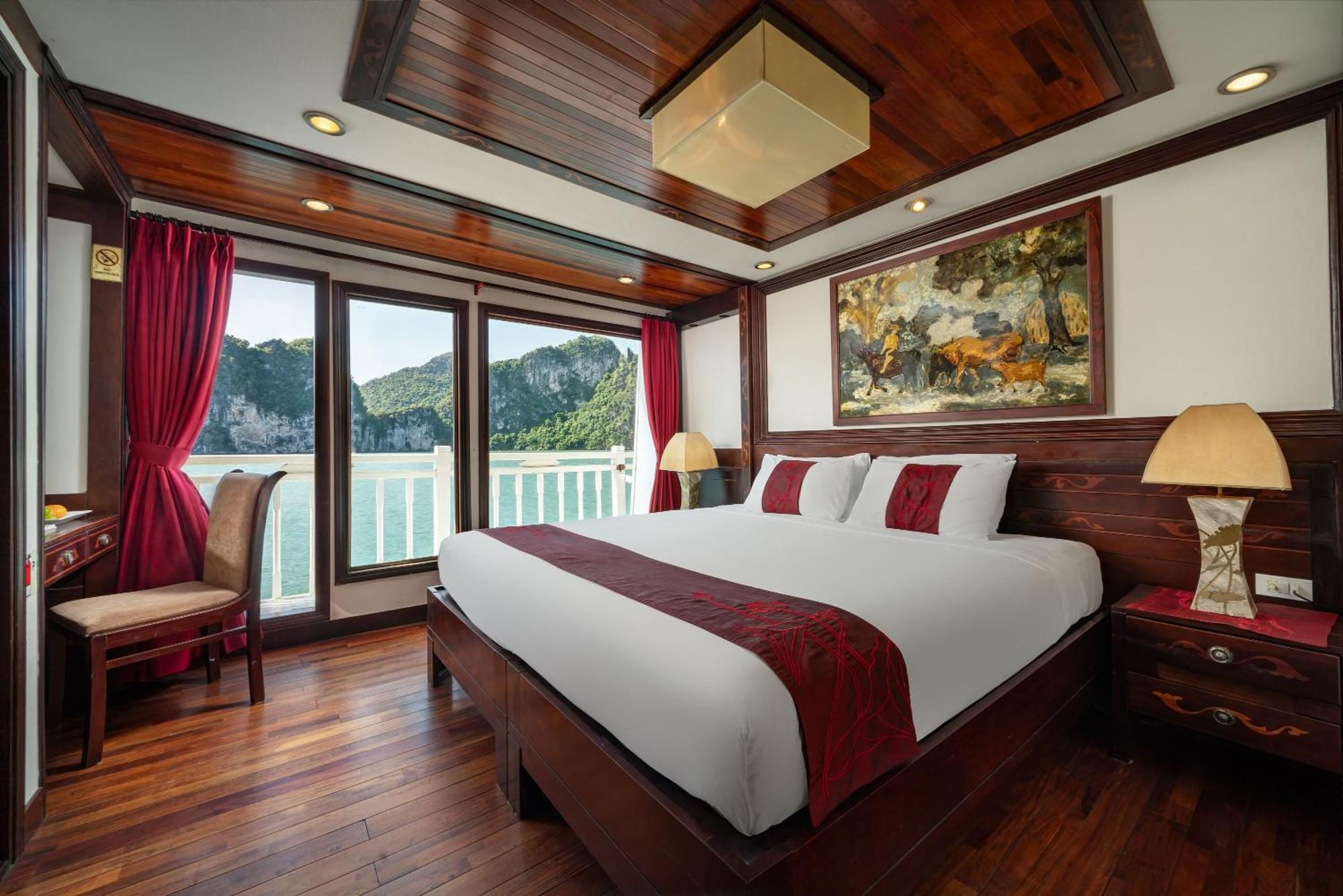 Hotel Indochina Sails Ha Long Esterno foto