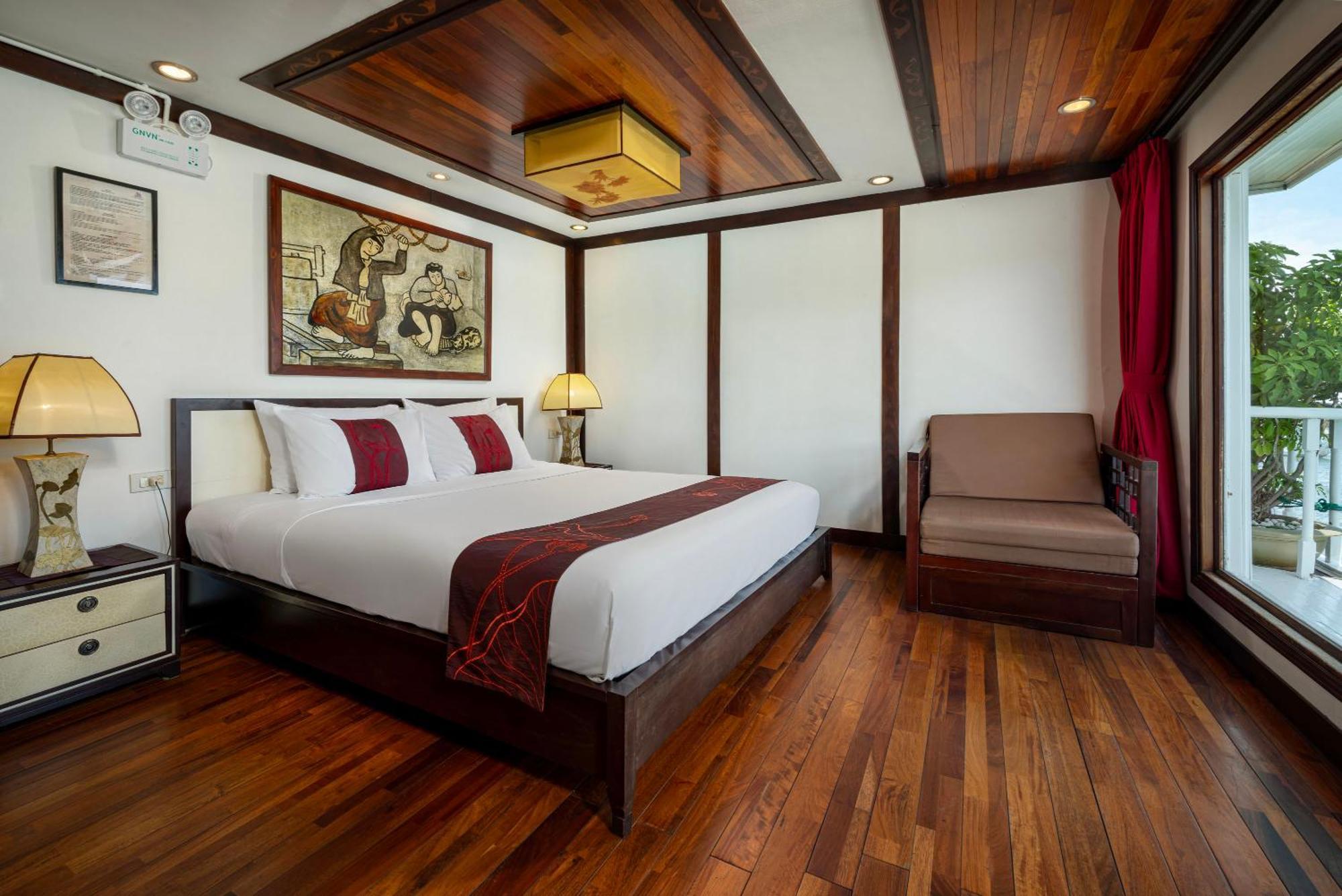 Hotel Indochina Sails Ha Long Esterno foto