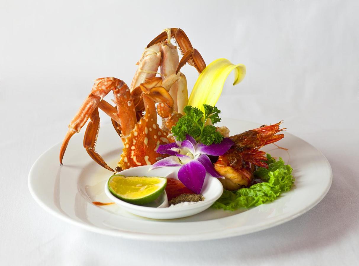 Hotel Indochina Sails Ha Long Esterno foto